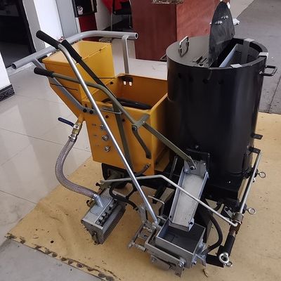 গ্যাস গরম হ্যান্ড ধাক্কা থার্মোপ্লাস্টিক রাস্তা লাইন চিহ্নিতকরণ মেশিন সঙ্গে 3-10m/min চিহ্নিতকরণ গতি